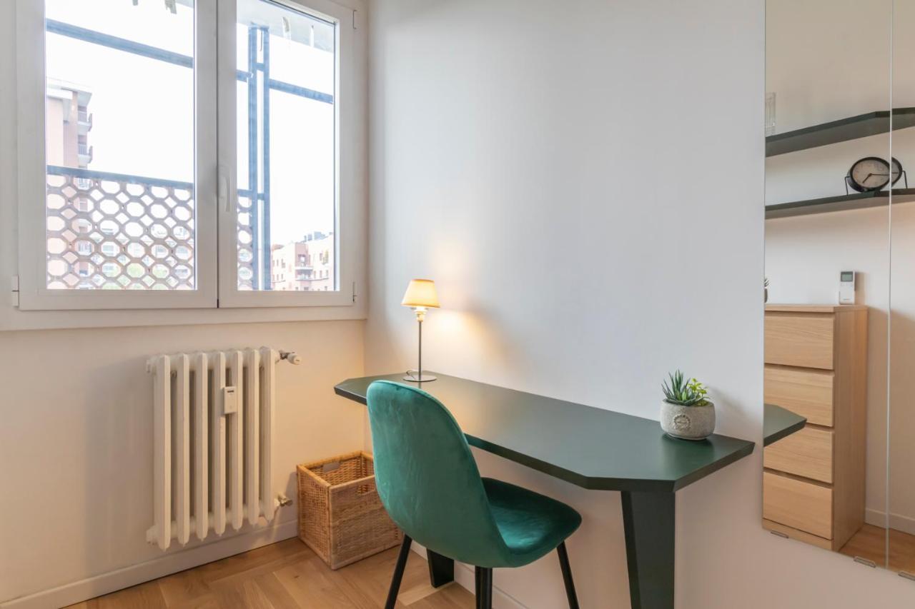 Luxury Apartment Savona 65 Milan Bagian luar foto
